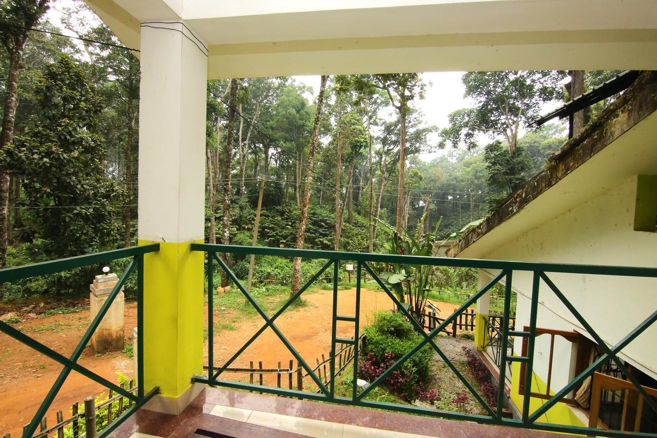 Oyo 4651 Woodpecker Resort Munnar Dış mekan fotoğraf