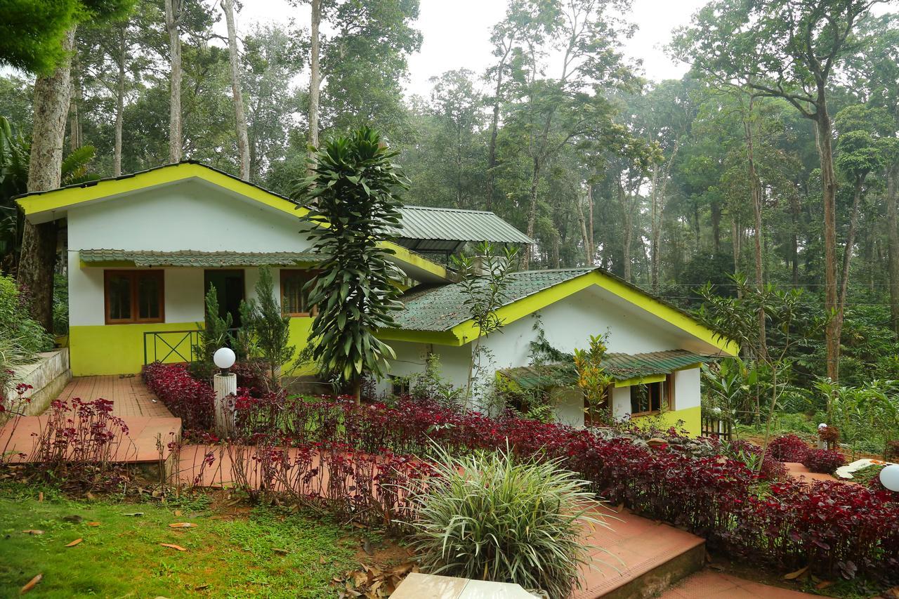 Oyo 4651 Woodpecker Resort Munnar Dış mekan fotoğraf