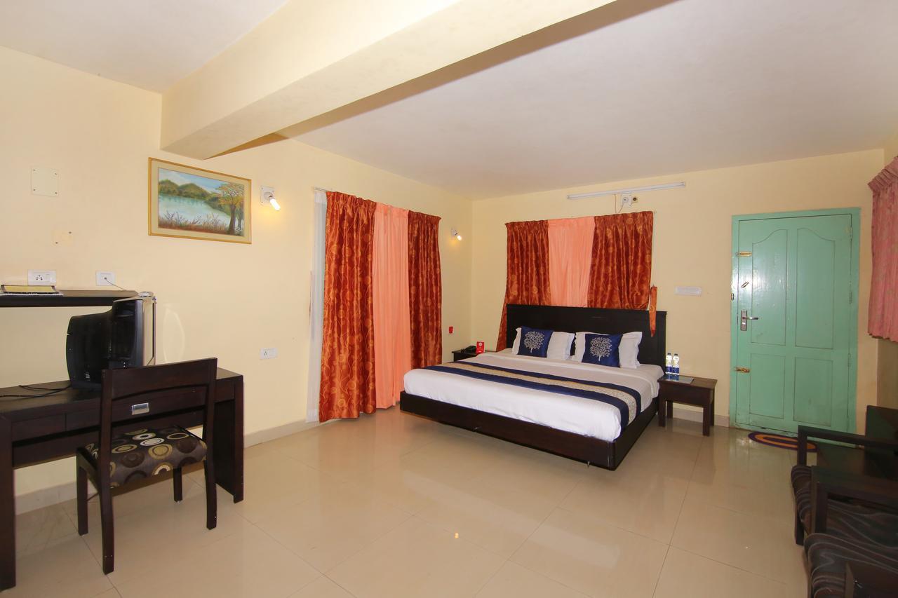 Oyo 4651 Woodpecker Resort Munnar Dış mekan fotoğraf